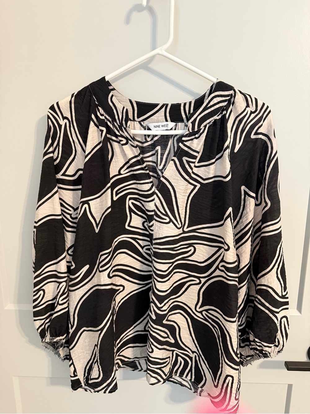 Nine West Black Ivory Abstract Print 3/4 Sleeve Blouse